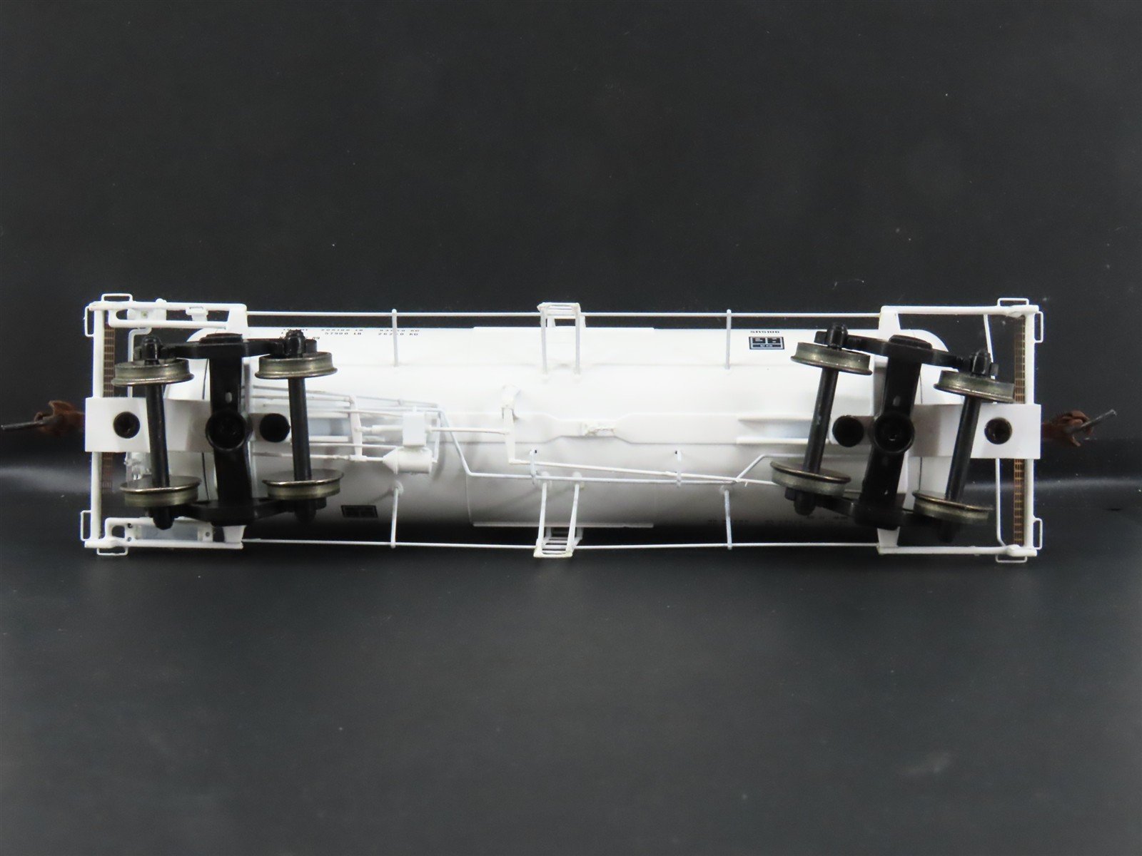 HO Scale Athearn 96108 RPBX 40' 13,000 Gallon Acid Tank Car 23162 RTR