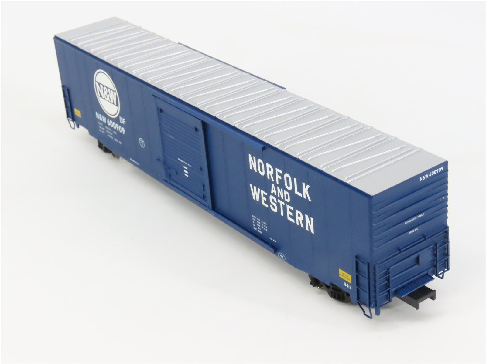 HO Scale Atlas 1655-1 NW Norfolk & Western 60' ACF Auto Parts Box Car 600909 RTR
