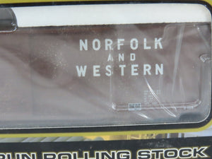 HO Scale Atlas 1668-2 NW Norfolk & Western 60' Auto Parts Box Car 600883 RTR