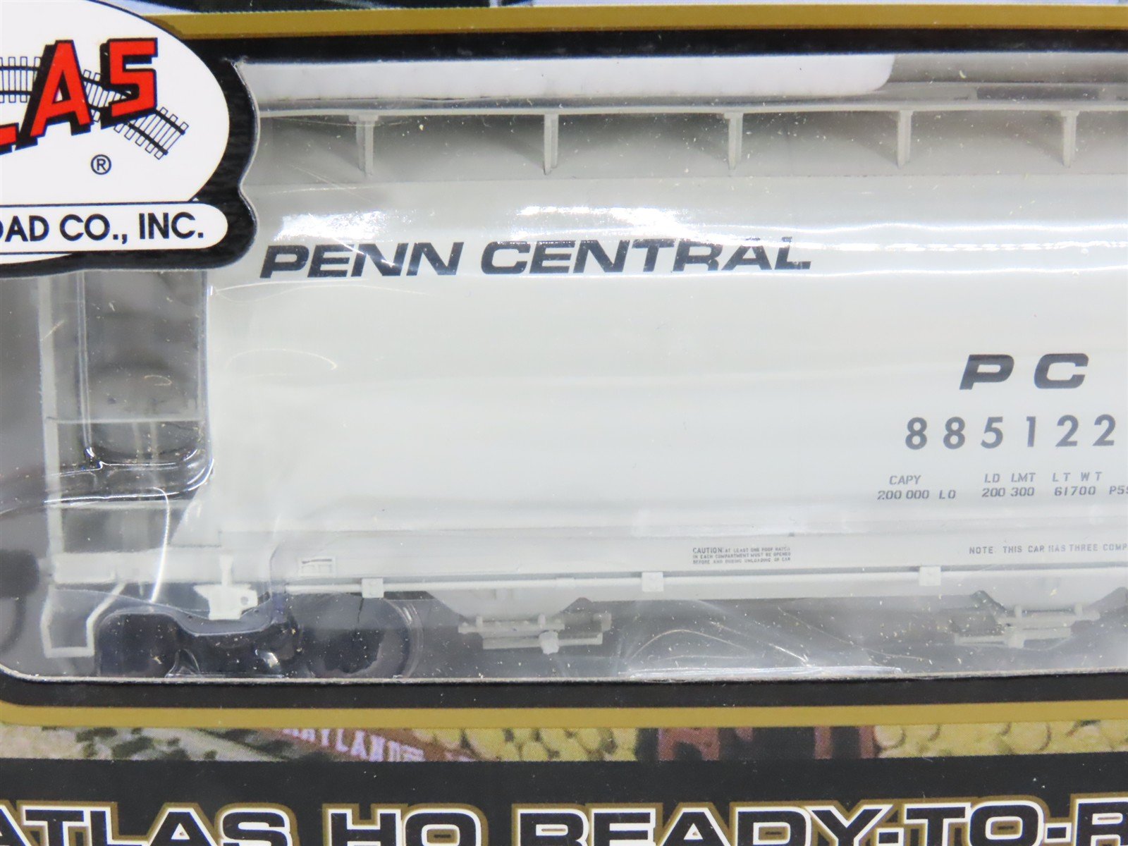 HO Scale Atlas 20000551 PC Penn Central 3-Bay Cylindrical Hopper 885122 RTR