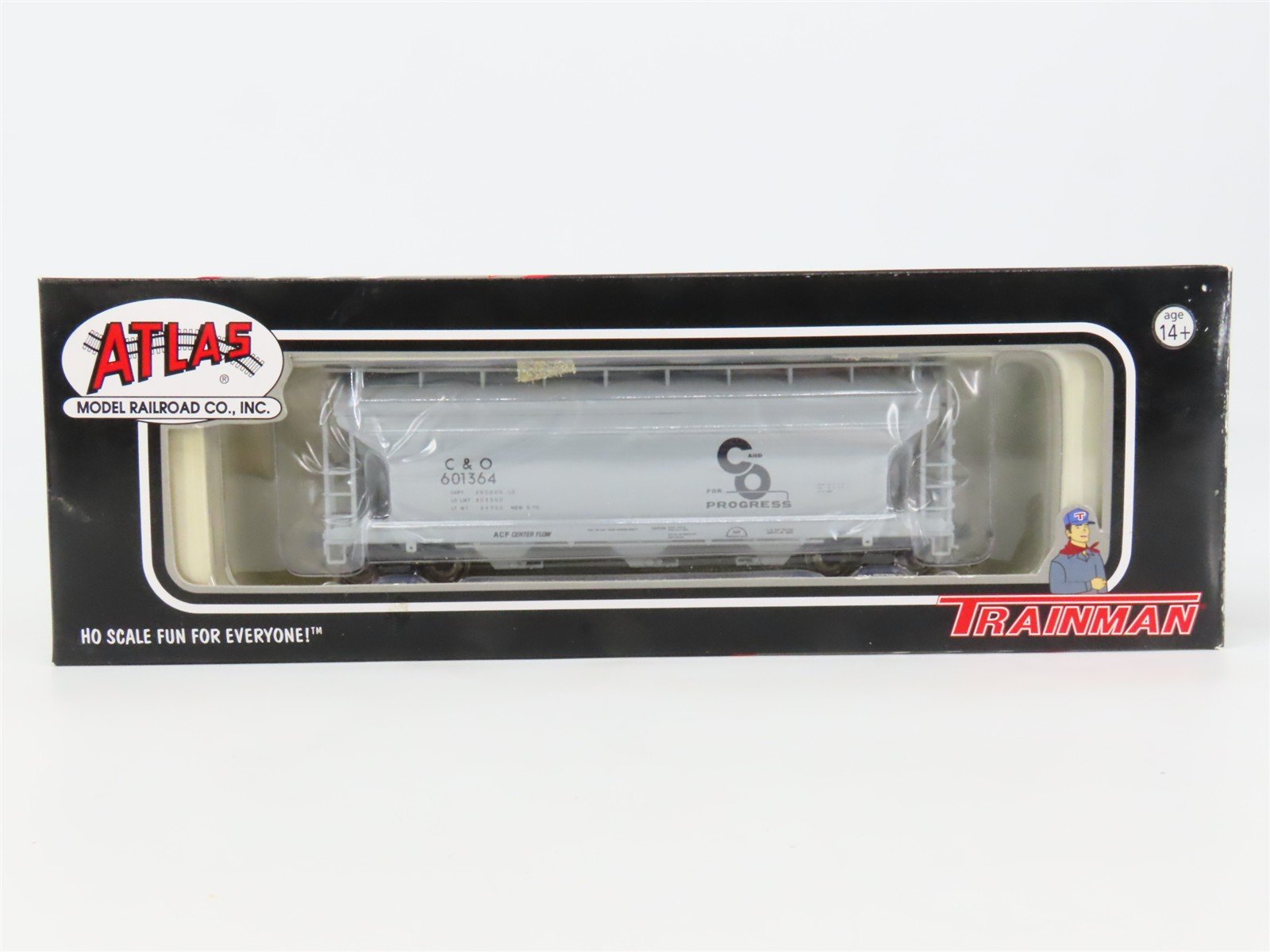 HO Scale Atlas 20000470 C&O Chesapeake & Ohio 3-Bay Covered Hopper 601364 RTR