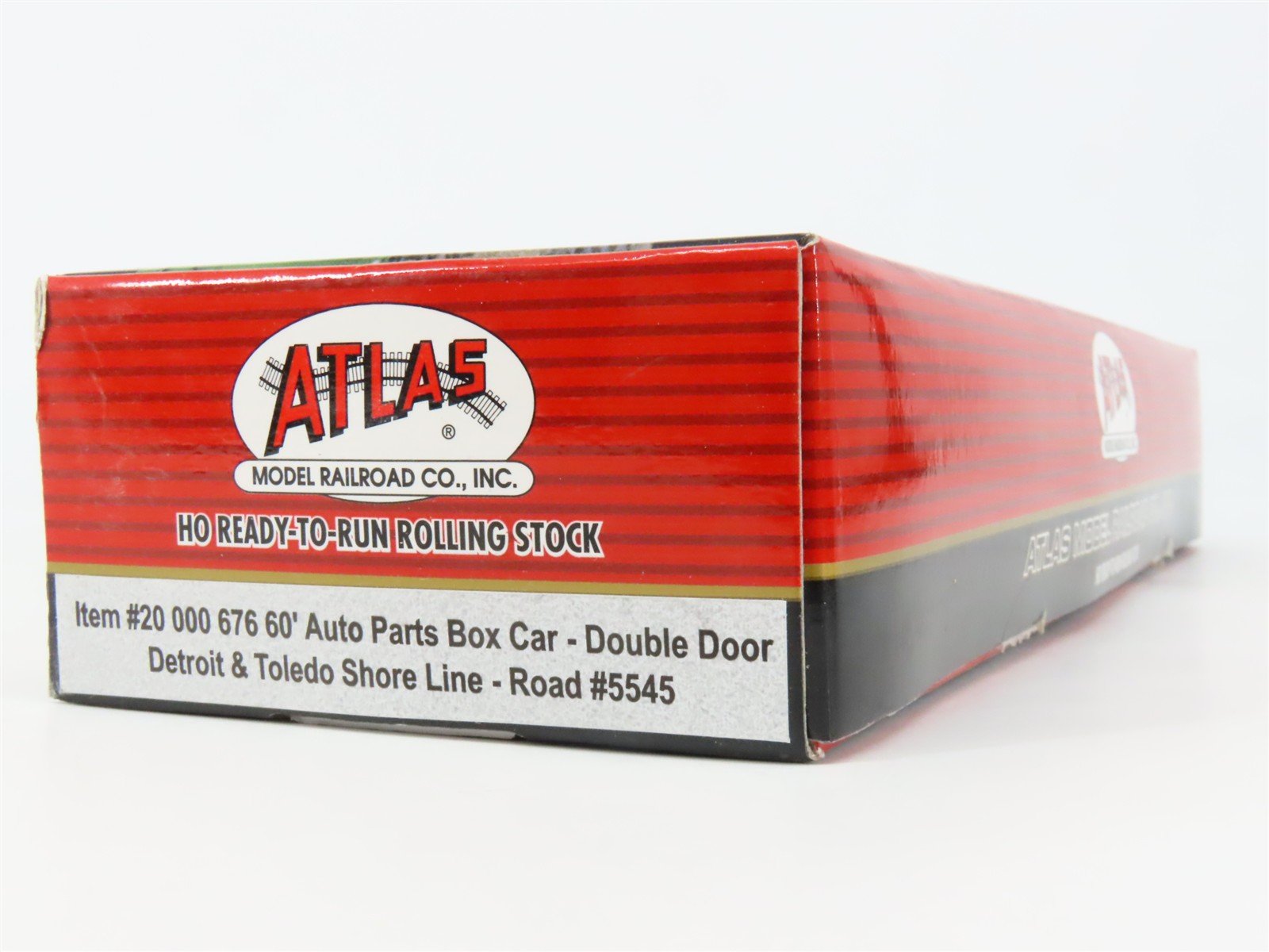 HO Scale Atlas 20000676 D&TS Detroit & Toledo Shore Line 60' Box Car 5545 RTR