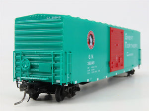 HO Scale Kadee 6374 GN Great Northern 50' 50' PS-1 Box Car 39849 RTR
