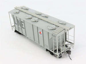HO Scale Kadee 8036 LNE Lehigh New England 2-Bay PS-2 Covered Hopper 18167 RTR
