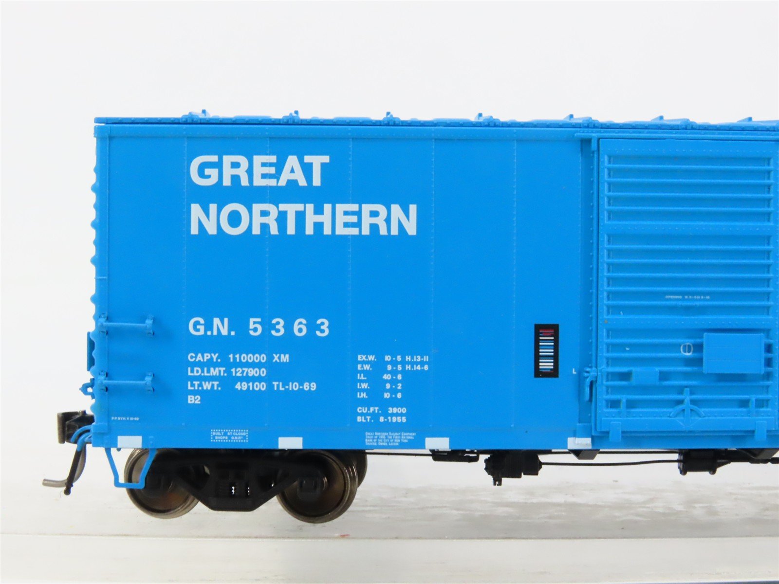 HO Scale Rapido 155007A GN Great Northern 40' Box Car 5363 RTR