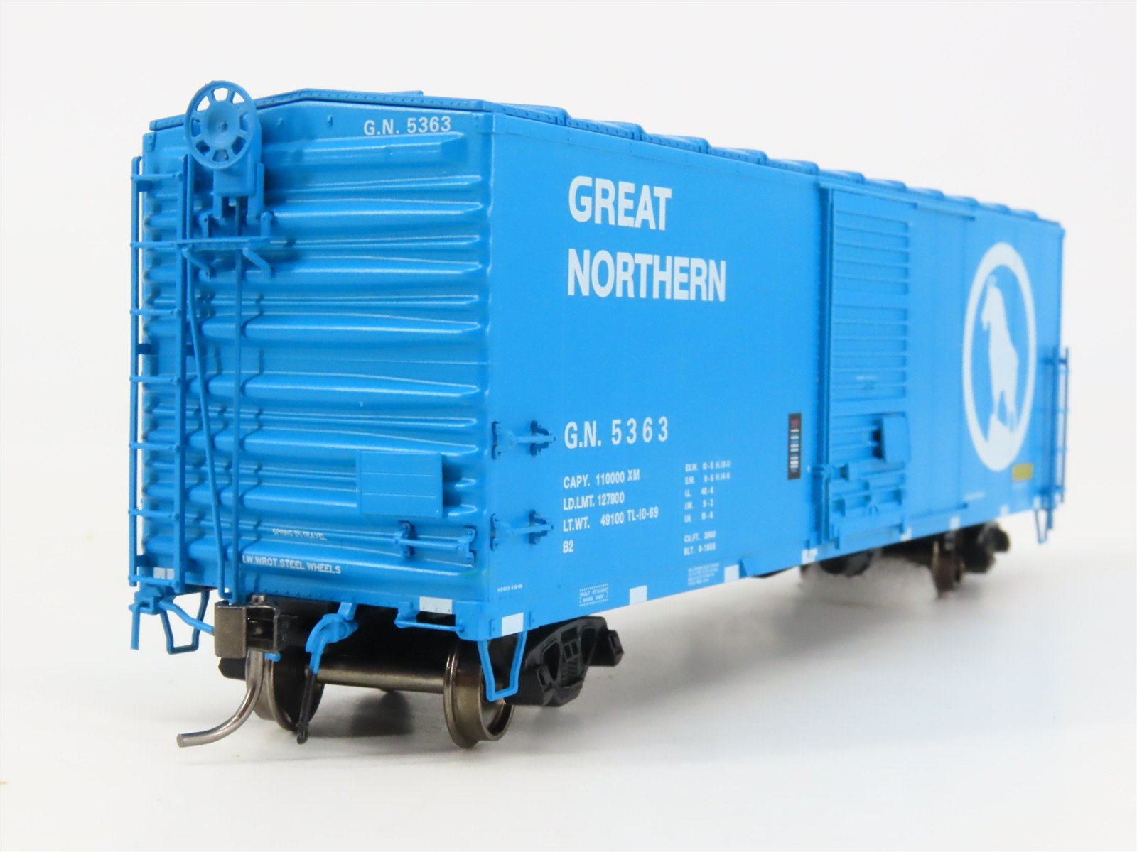 HO Scale Rapido 155007A GN Great Northern 40' Box Car 5363 RTR