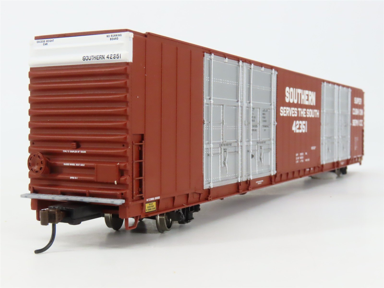 HO Scale Walthers 932-235311 Southern 86' 86' Hi-Cube 8-Door Box Car 2-Pack RTR