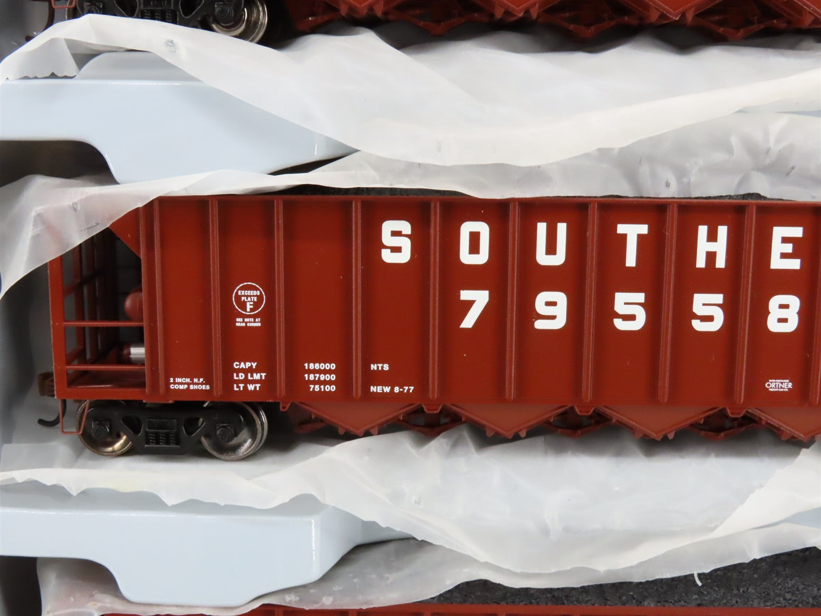 HO Scale Athearn ATH98343 SOU Southern 5-Bay Rapid Discharge Hopper 5-Pack RTR