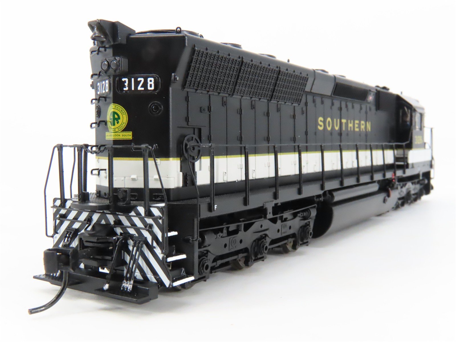 HO Scale Broadway Limited BLI 4291 SOU Southern EMD SD45 Diesel #3128 - Paragon4