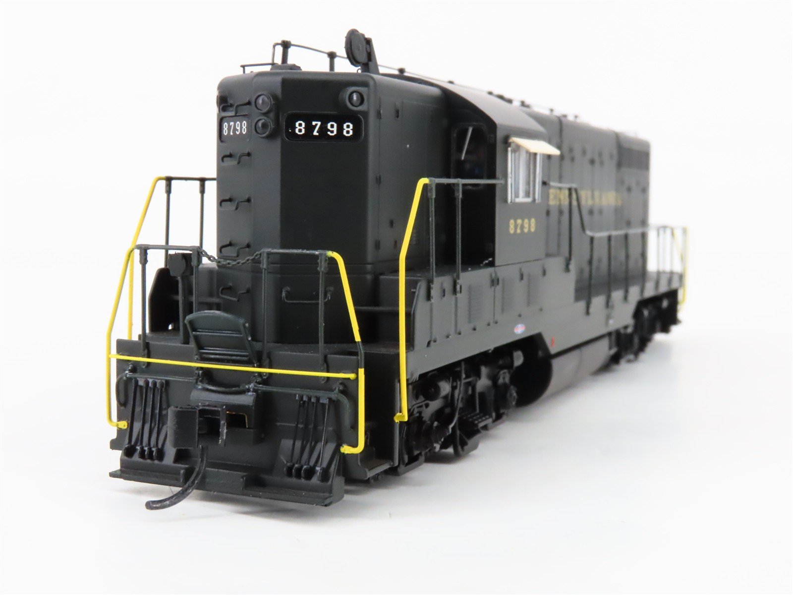 HO Walthers Proto 920-42108 PRR Pennsylvania EMD GP7 Diesel #8798 w/ DCC & Sound