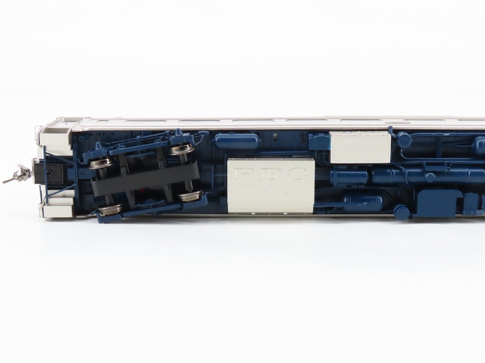 HO Scale Rapido 16586 PRSL Budd RDC Rail Diesel Car #M-409 w/ DCC & Sound