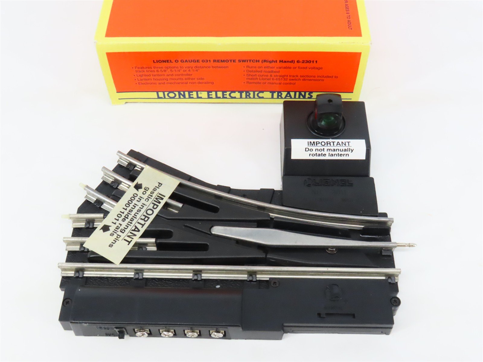O Gauge 3-Rail Lionel 6-23011 Righthand Remote Switch Track Piece
