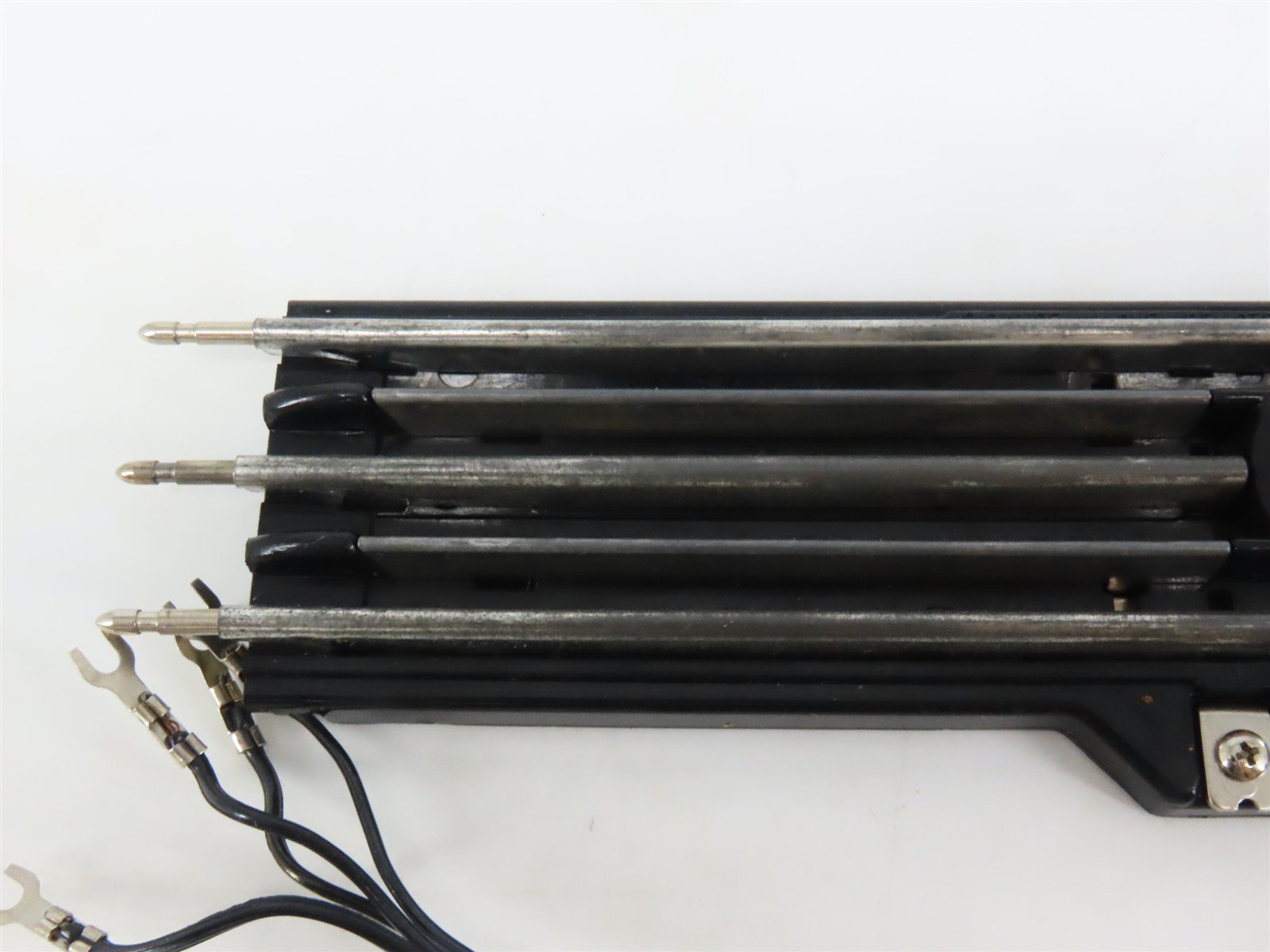 O Gauge 3-Rail Lionel 6-5530 Operating Straight Track Piece