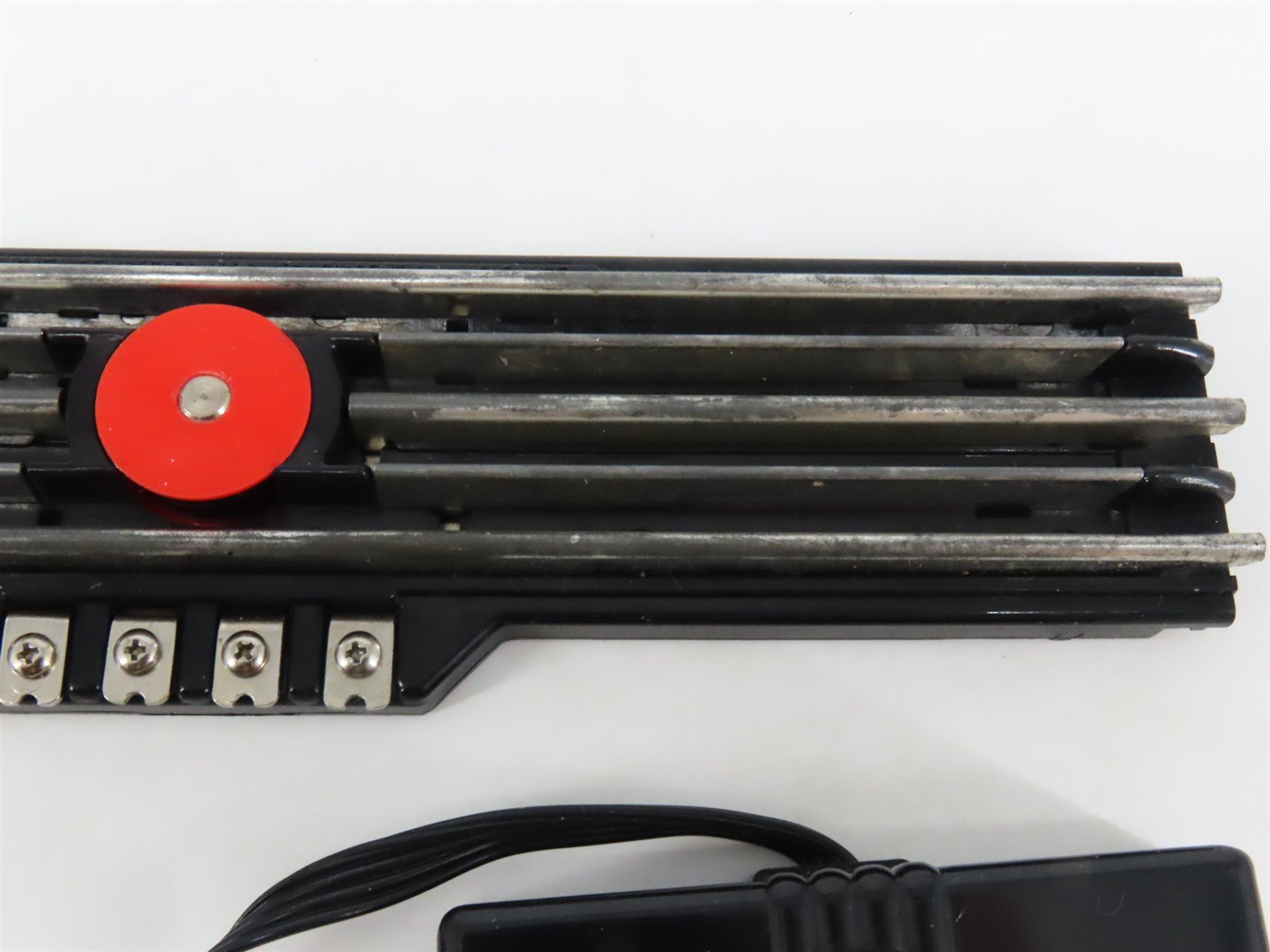 O Gauge 3-Rail Lionel 6-5530 Operating Straight Track Piece