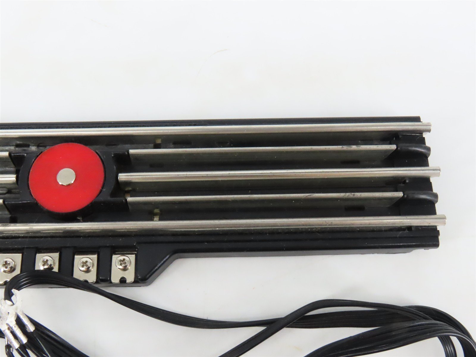 O Gauge 3-Rail Lionel 6-65530 Operating Straight Track Piece