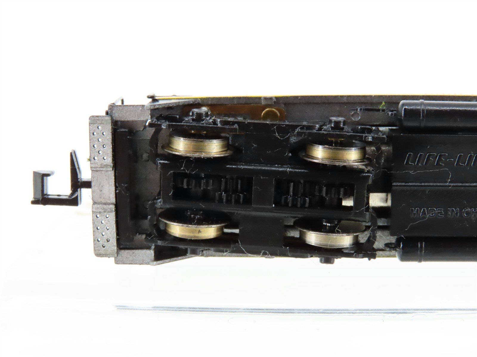 N Scale Life-Like 7884 CBQ Burlington SW9/1200 Diesel Locomotive #9275
