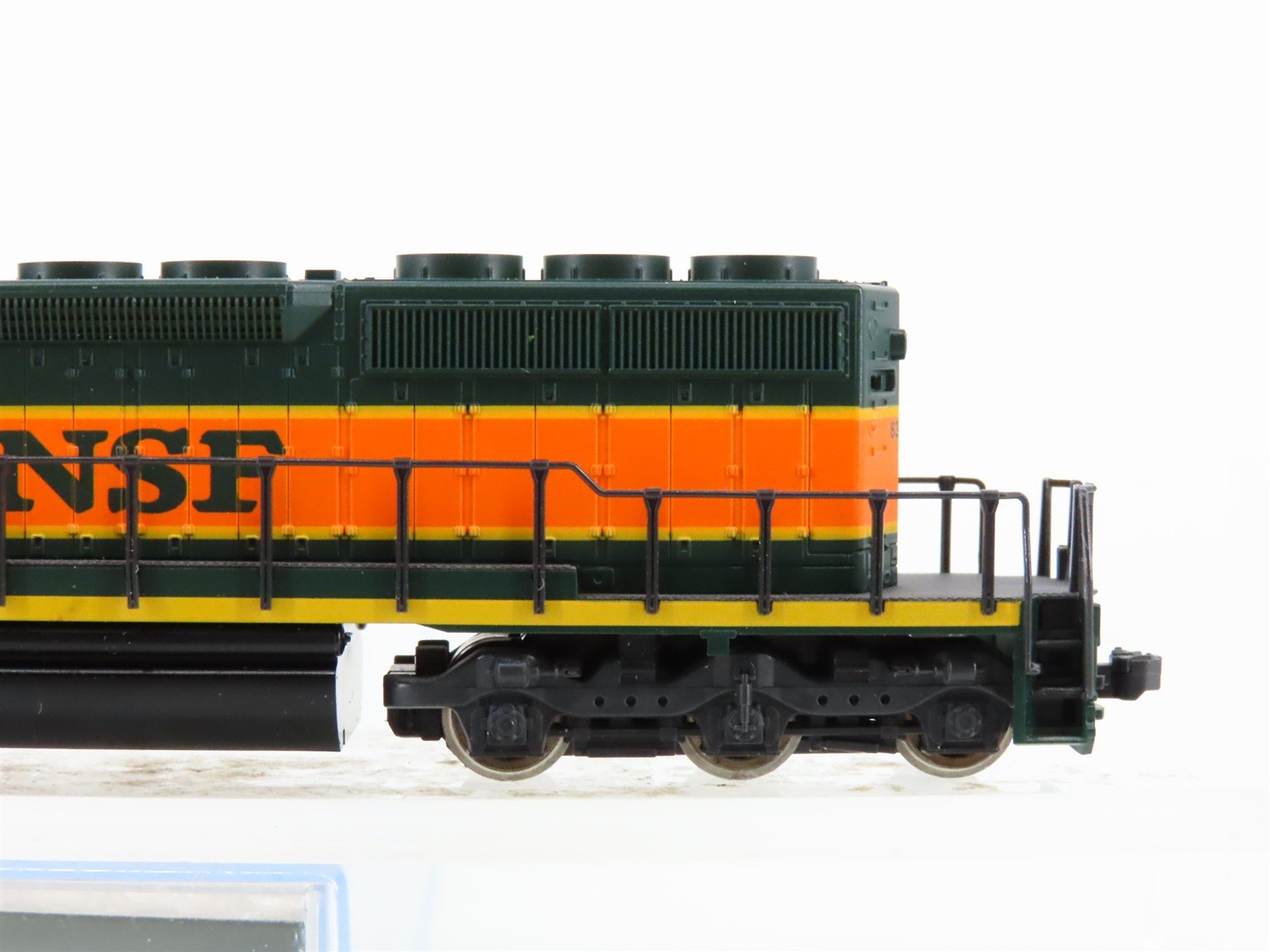 N Scale Kato 176-4902 BNSF Railway SD40-2 Diesel Locomotive #6340