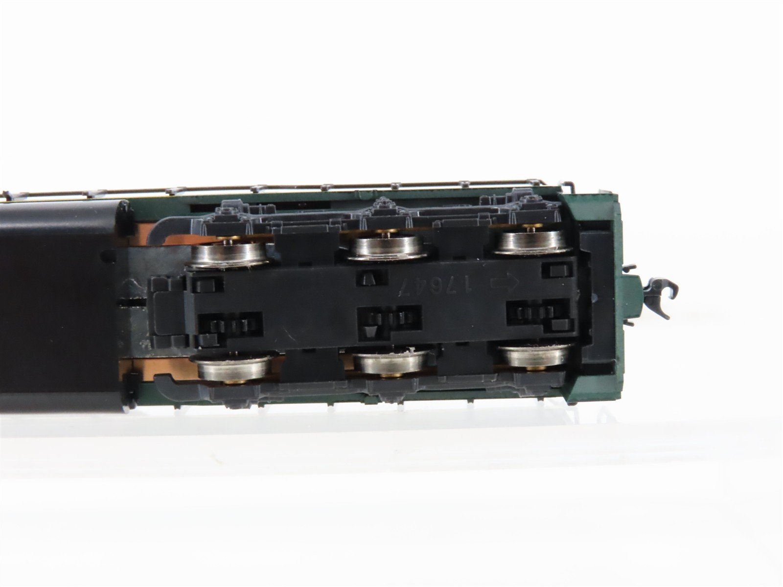 N Scale Kato 176-4902 BNSF Railway SD40-2 Diesel Locomotive #6340