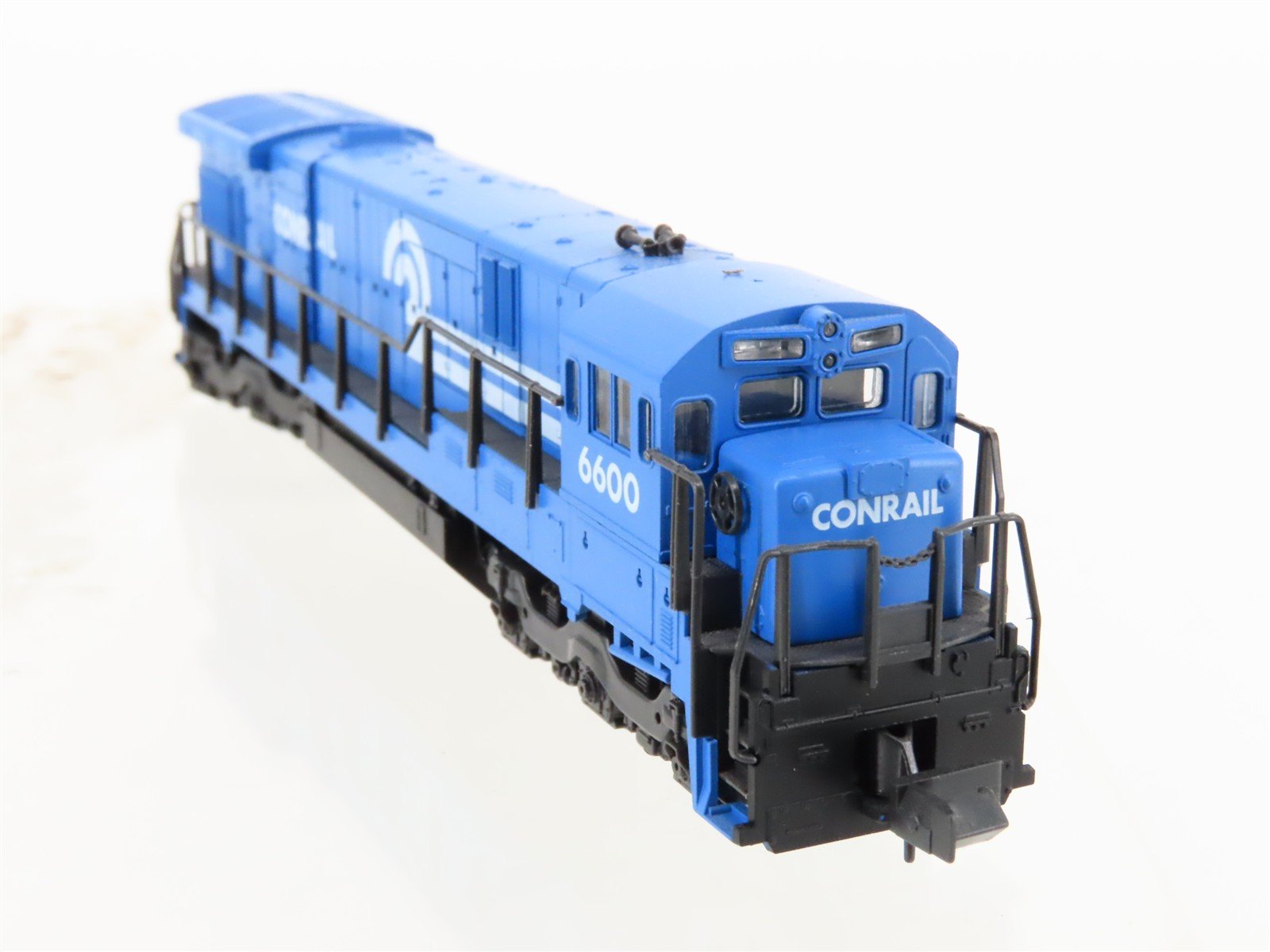 N Scale Kato 176-305 CR Conrail C30-7 Diesel Locomotive #6600