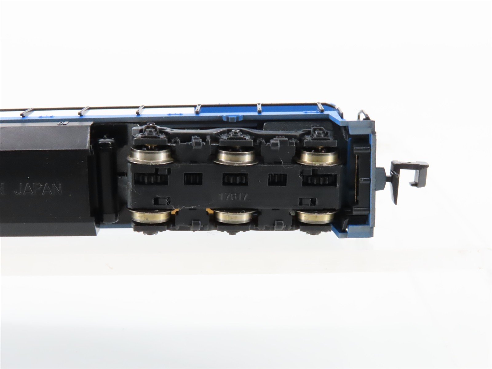 N Scale Kato 176-305 CR Conrail C30-7 Diesel Locomotive #6600