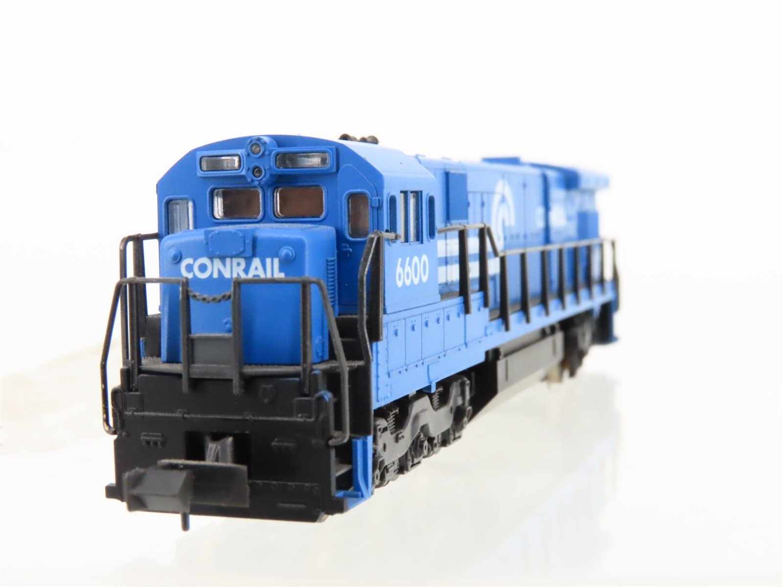 N Scale Kato 176-305 CR Conrail C30-7 Diesel Locomotive #6600