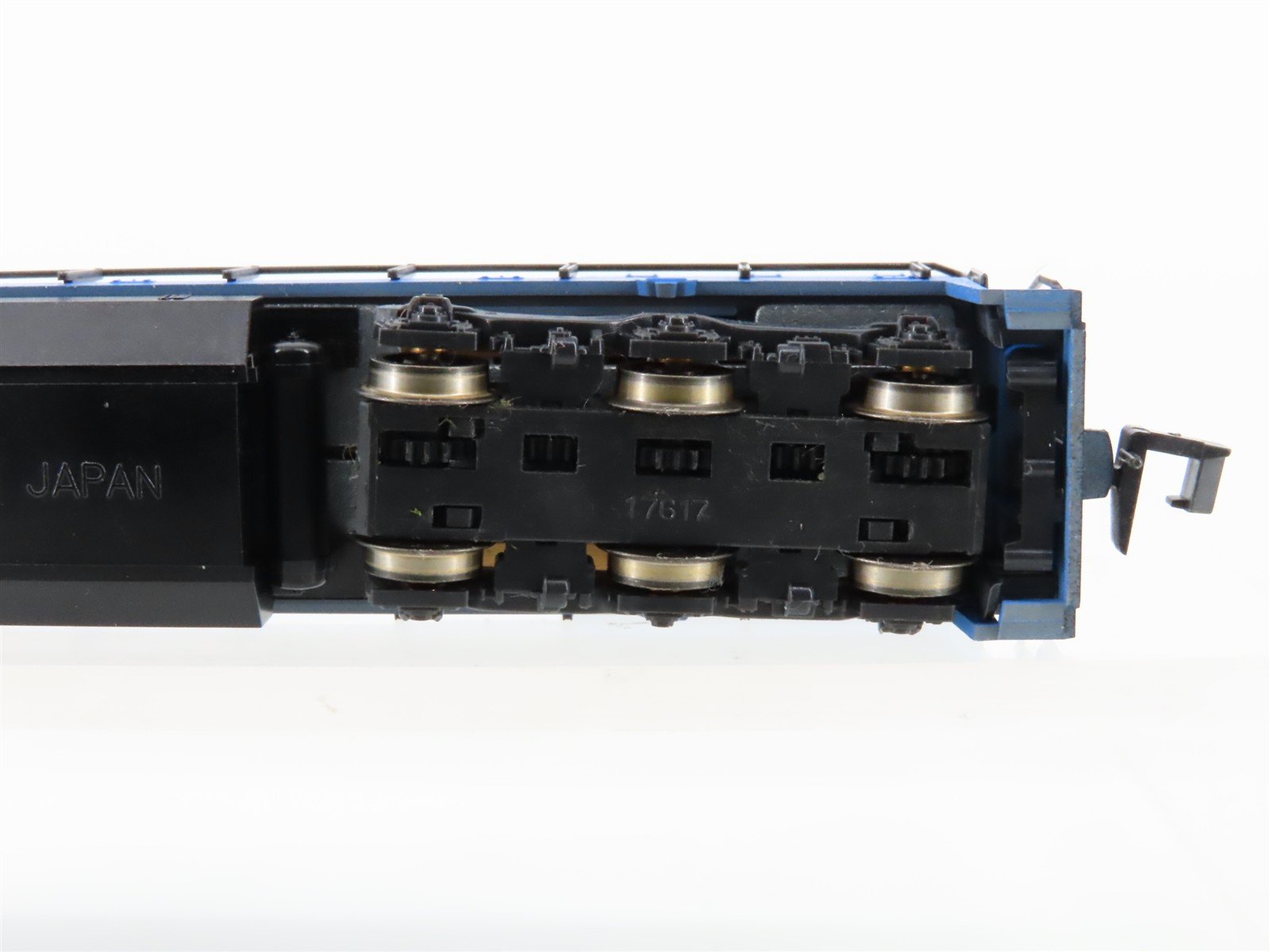N Scale Kato 176-305 CR Conrail C30-7 Diesel Locomotive #6600