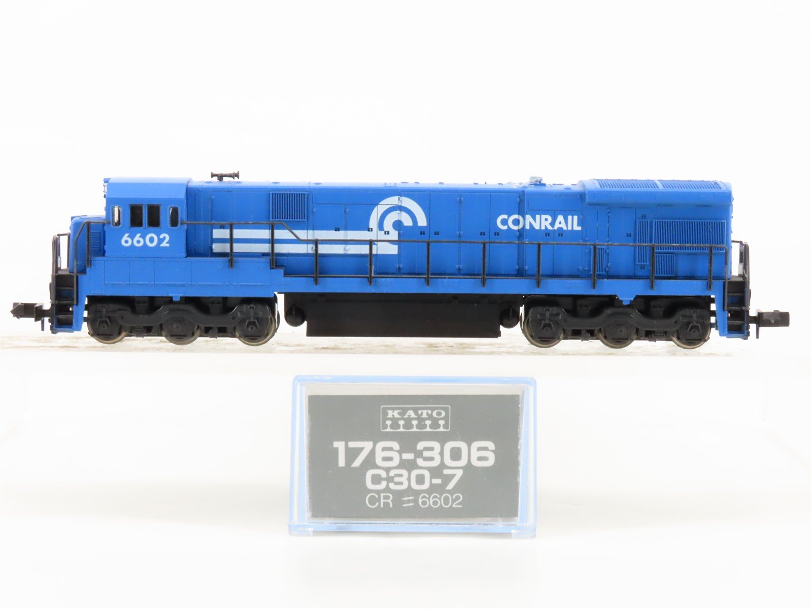 N Scale Kato 176-306 CR Conrail C30-7 Diesel Locomotive #6602