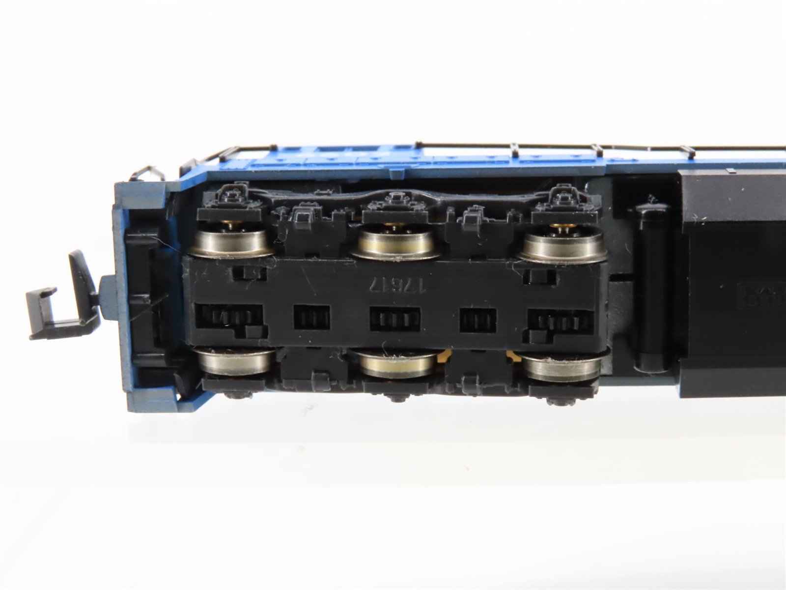 N Scale Kato 176-306 CR Conrail C30-7 Diesel Locomotive #6602
