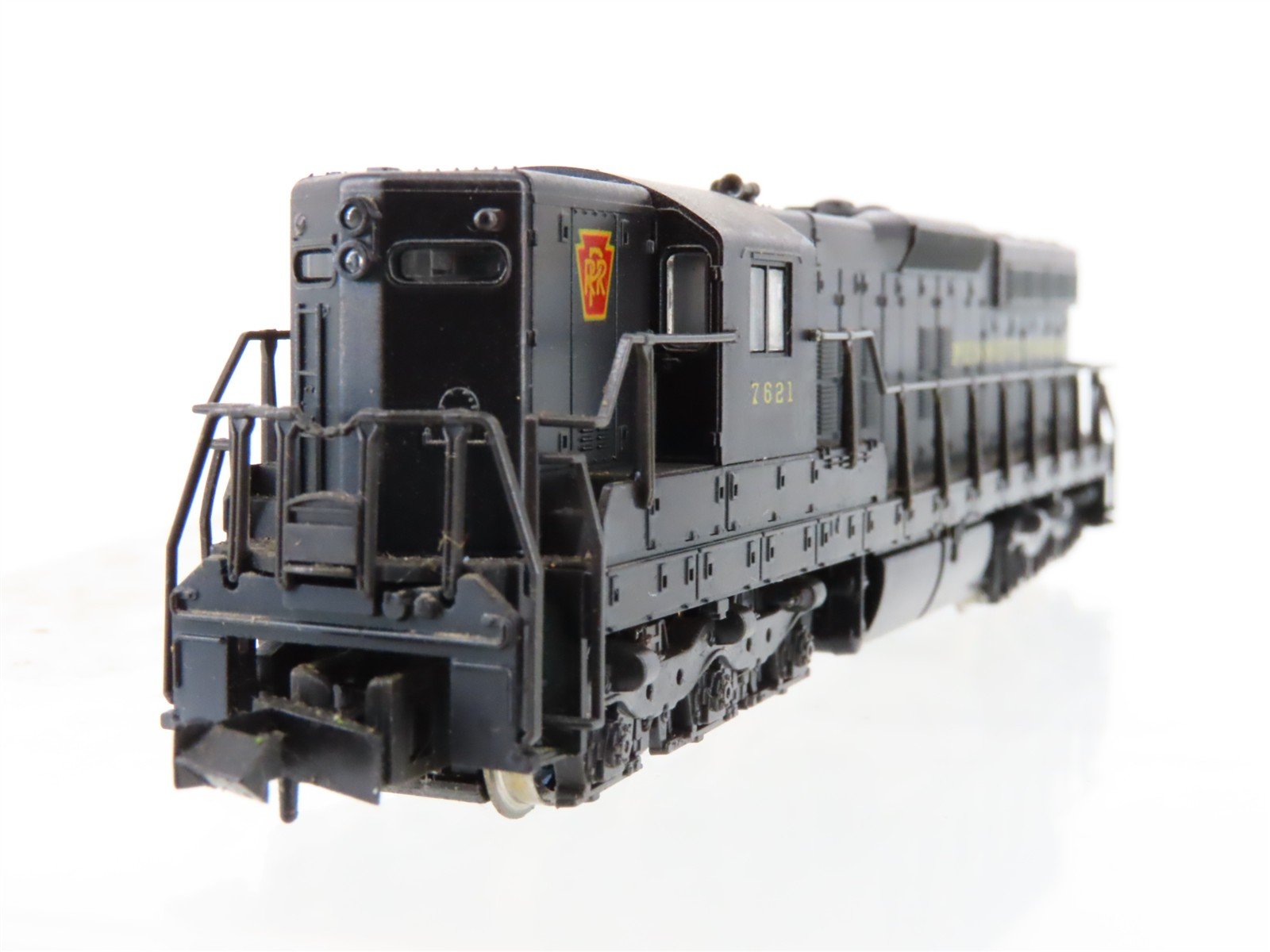 N Scale Atlas 4528 PRR Pennsylvania SD9 Diesel Locomotive #7621