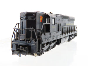 N Scale Atlas 4528 PRR Pennsylvania SD9 Diesel Locomotive #7621