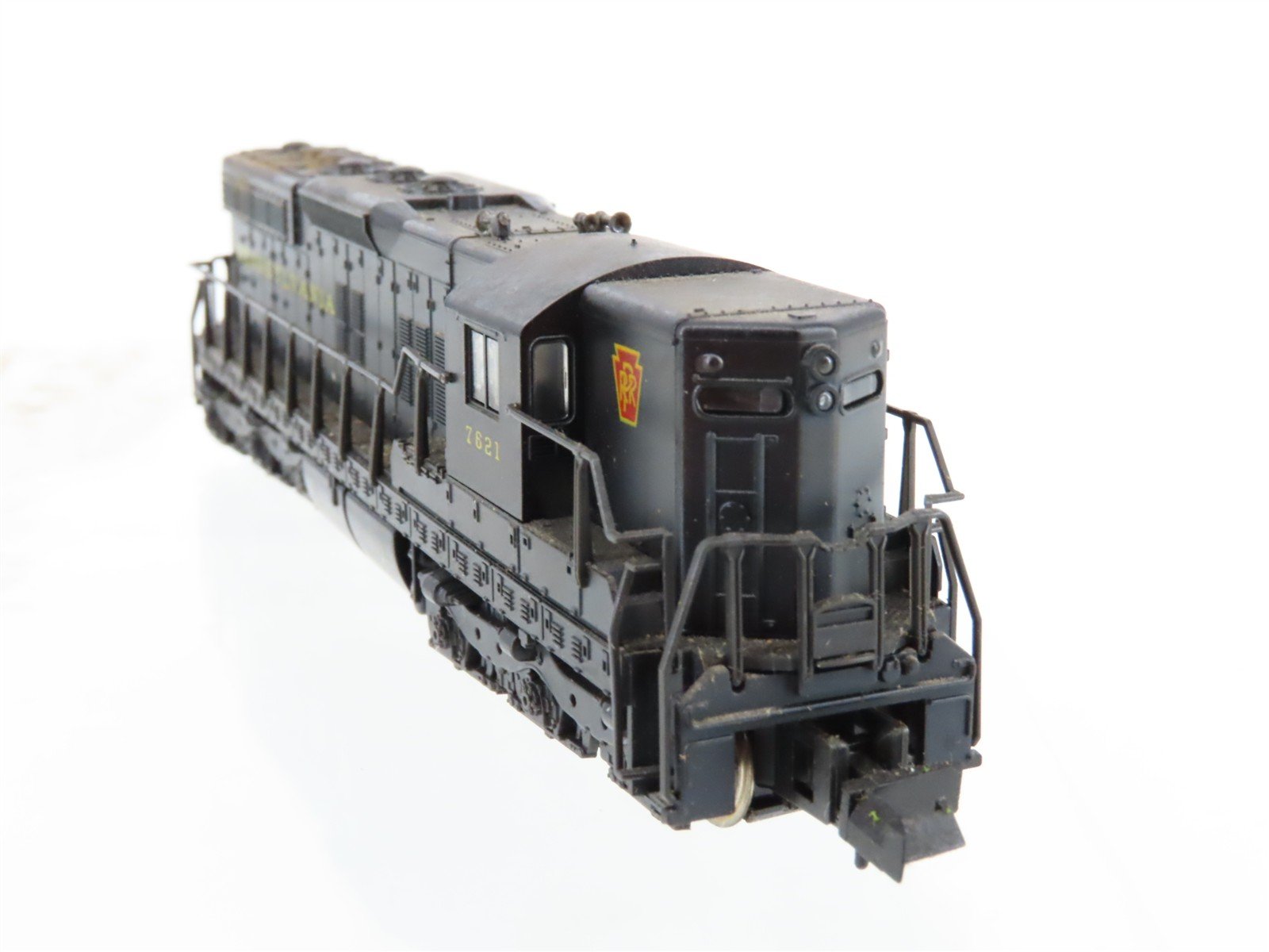 N Scale Atlas 4528 PRR Pennsylvania SD9 Diesel Locomotive #7621