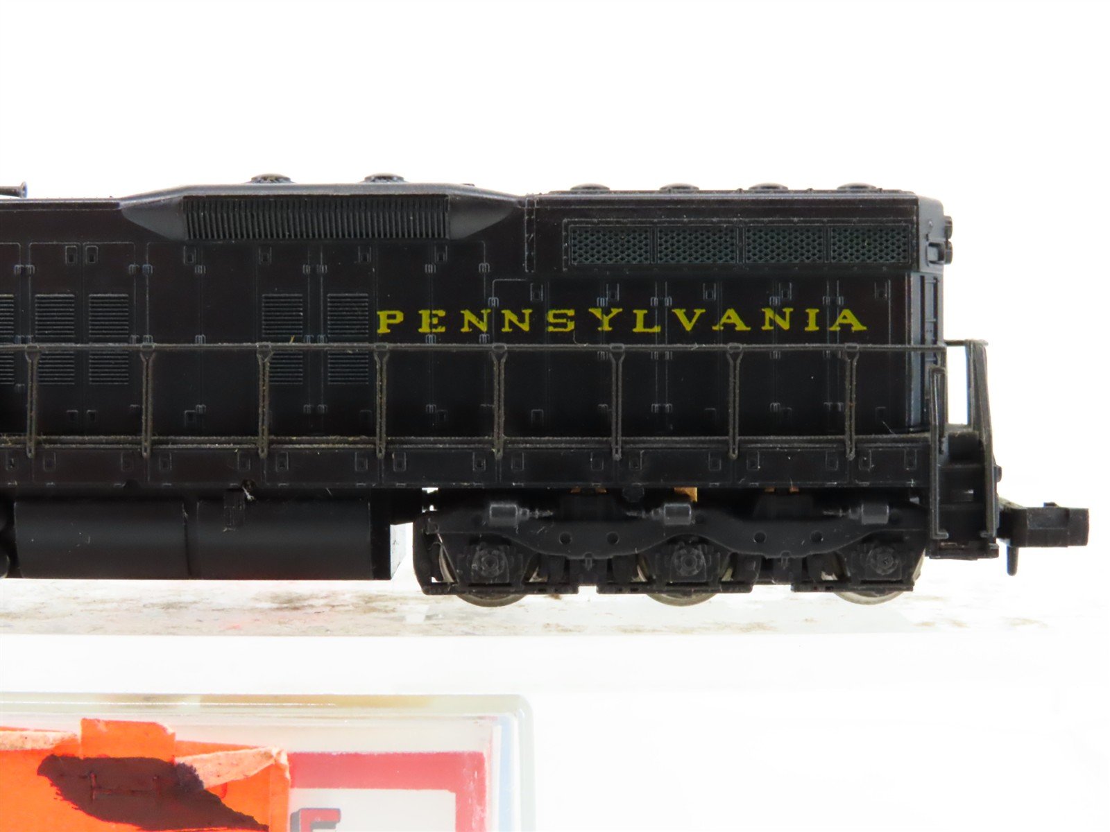 N Scale Atlas 4527 PRR Pennsylvania SD9 Diesel Locomotive #7607