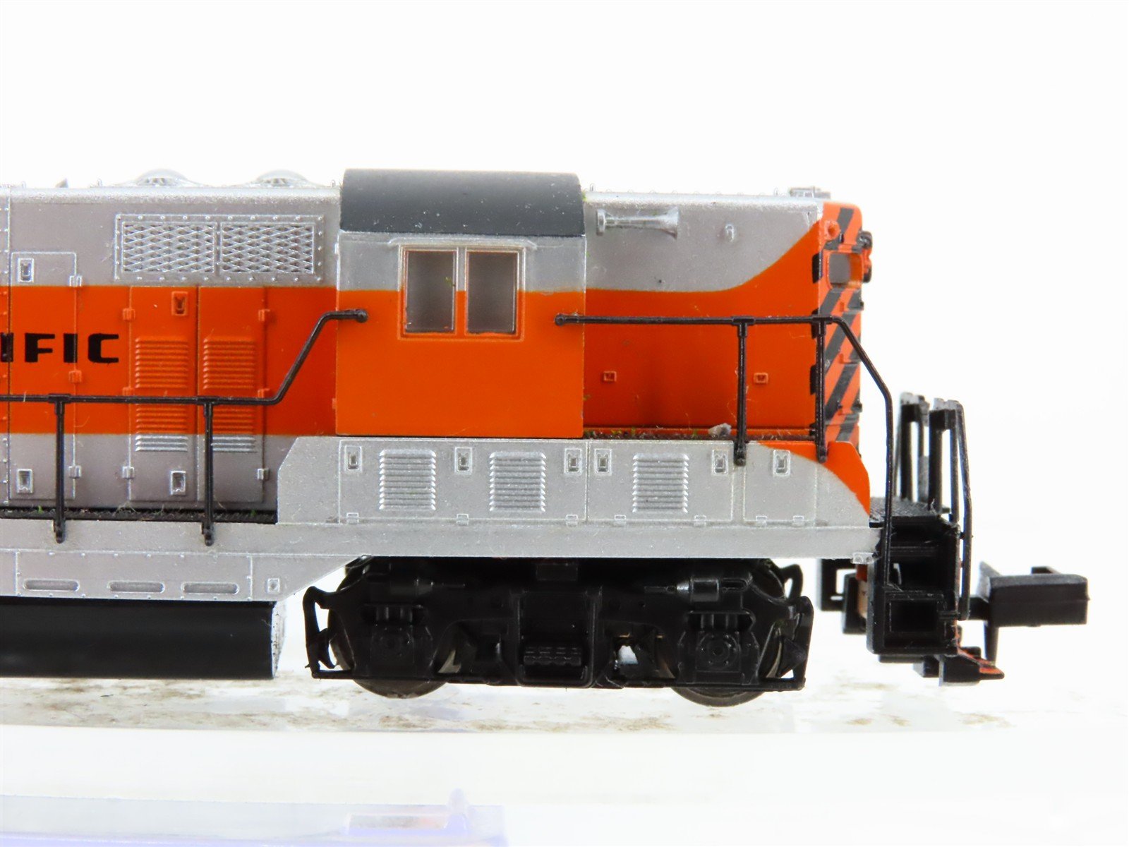 N Scale Atlas 48238 WP Western Pacific GP7 Diesel Locomotive