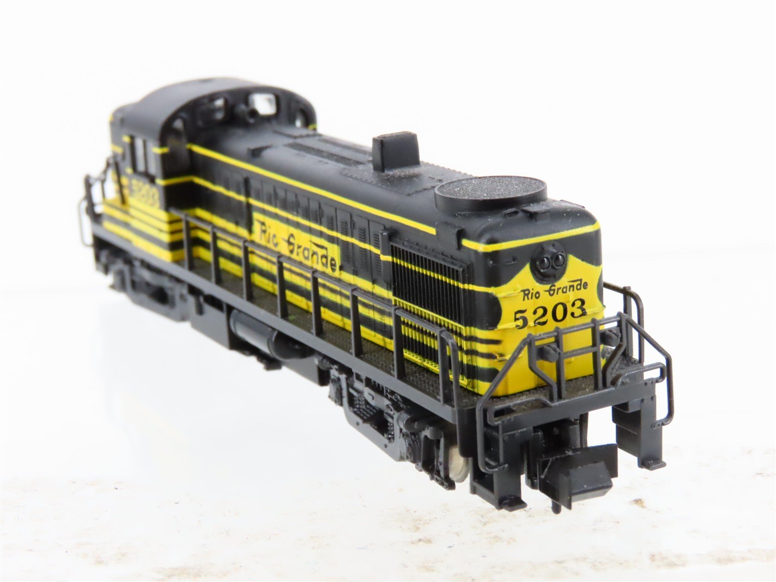 N Scale Atlas 42009 DRGW Rio Grande RS-3 Diesel Locomotive #52003