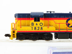 N Scale Life-Like 7779 B&O Chessie System SD7 Diesel Locomotive #1828