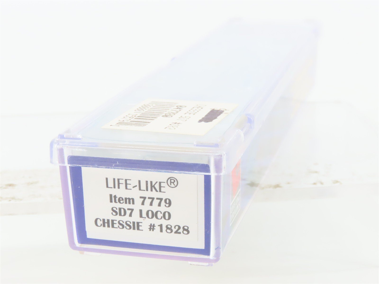 N Scale Life-Like 7779 B&O Chessie System SD7 Diesel Locomotive #1828