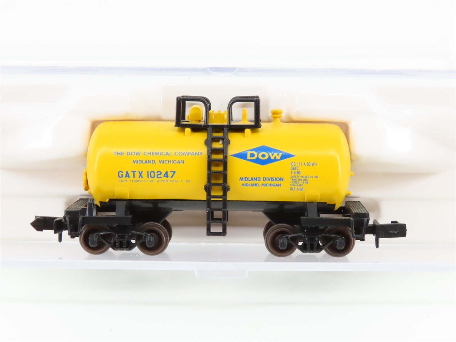 N Scale Atlas 32331 GATX DOW Chemical Beer Can Tankcar #10247
