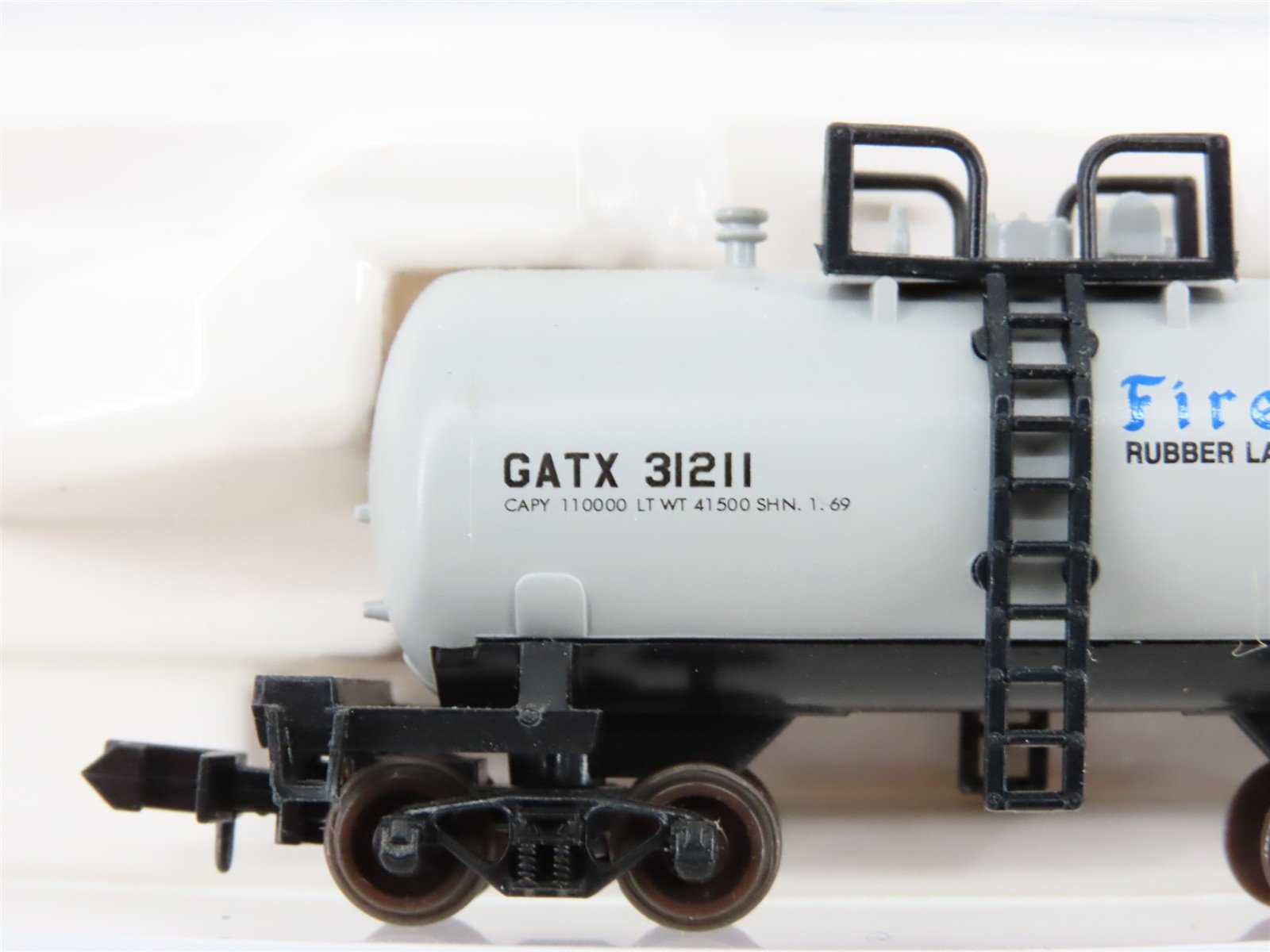 N Scale Atlas 32391 GATX Firestone Beer Can Tankcar #31211