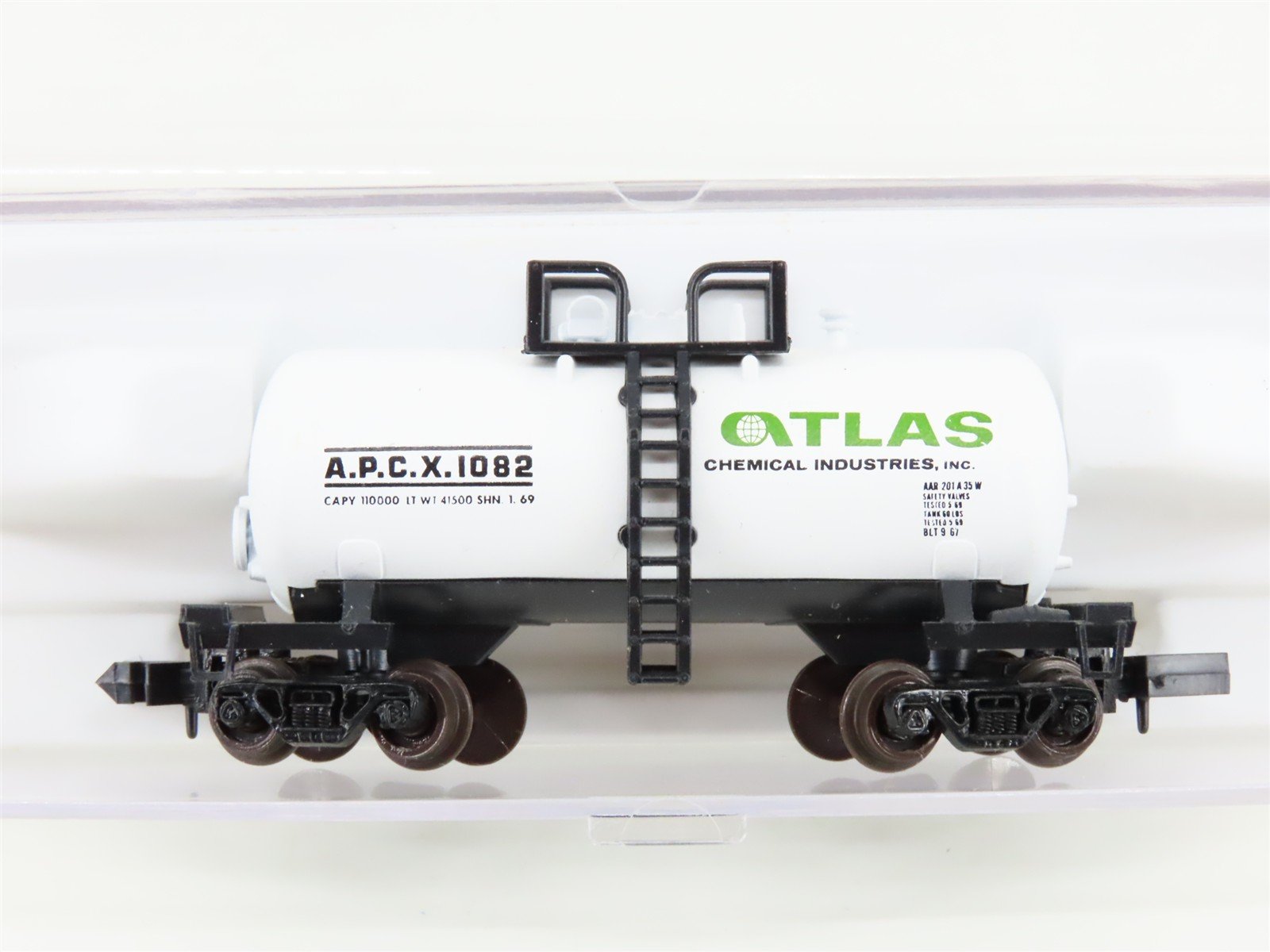 N Scale Atlas 3241 APCX Atlas Chemical Beer Can Tankcar #1082