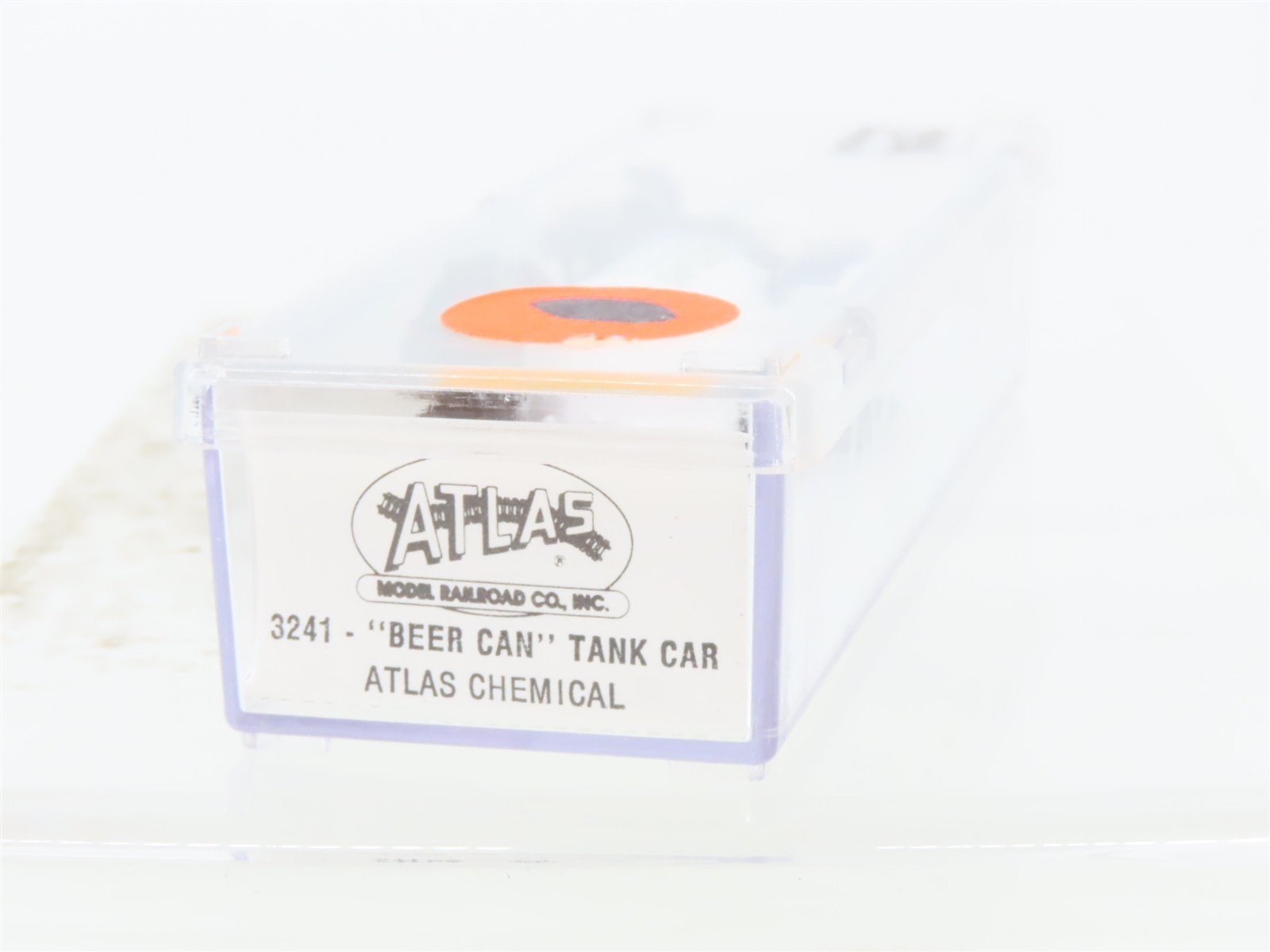 N Scale Atlas 3241 APCX Atlas Chemical Beer Can Tankcar #1082