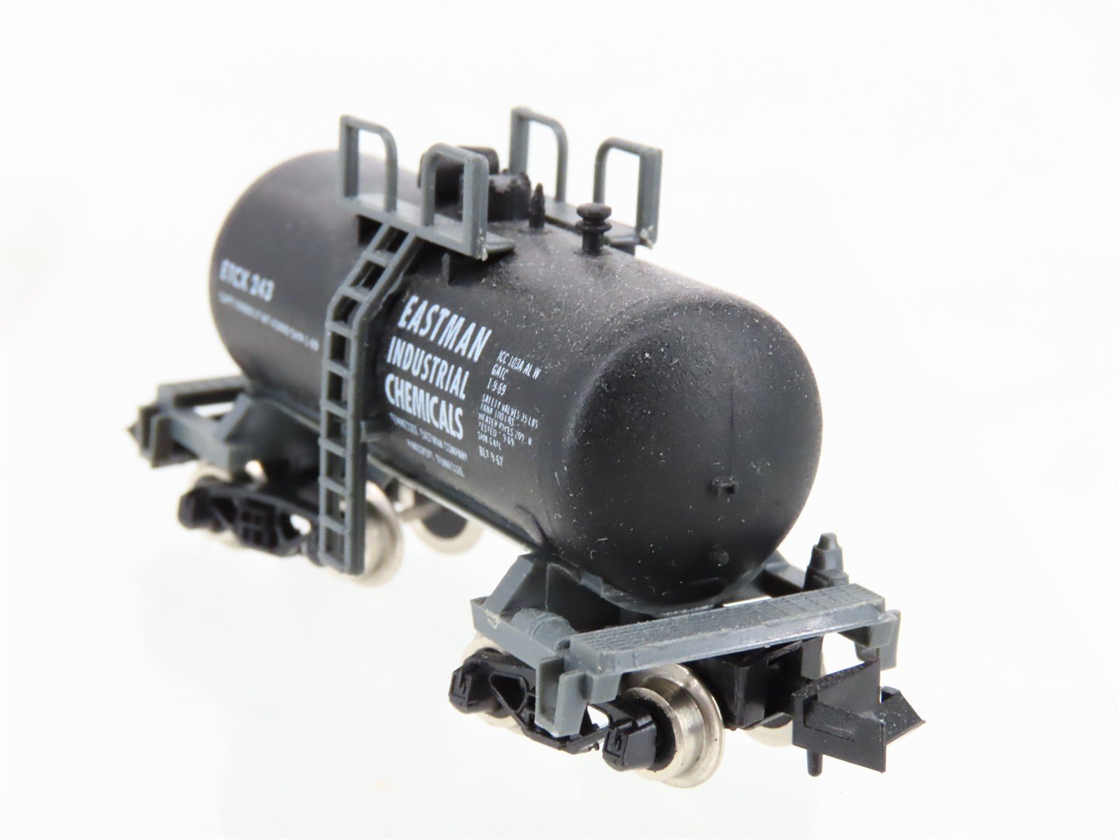 N Scale Atlas 3234 ETCX Eastman Chemicals Beer Can Tankcar #243