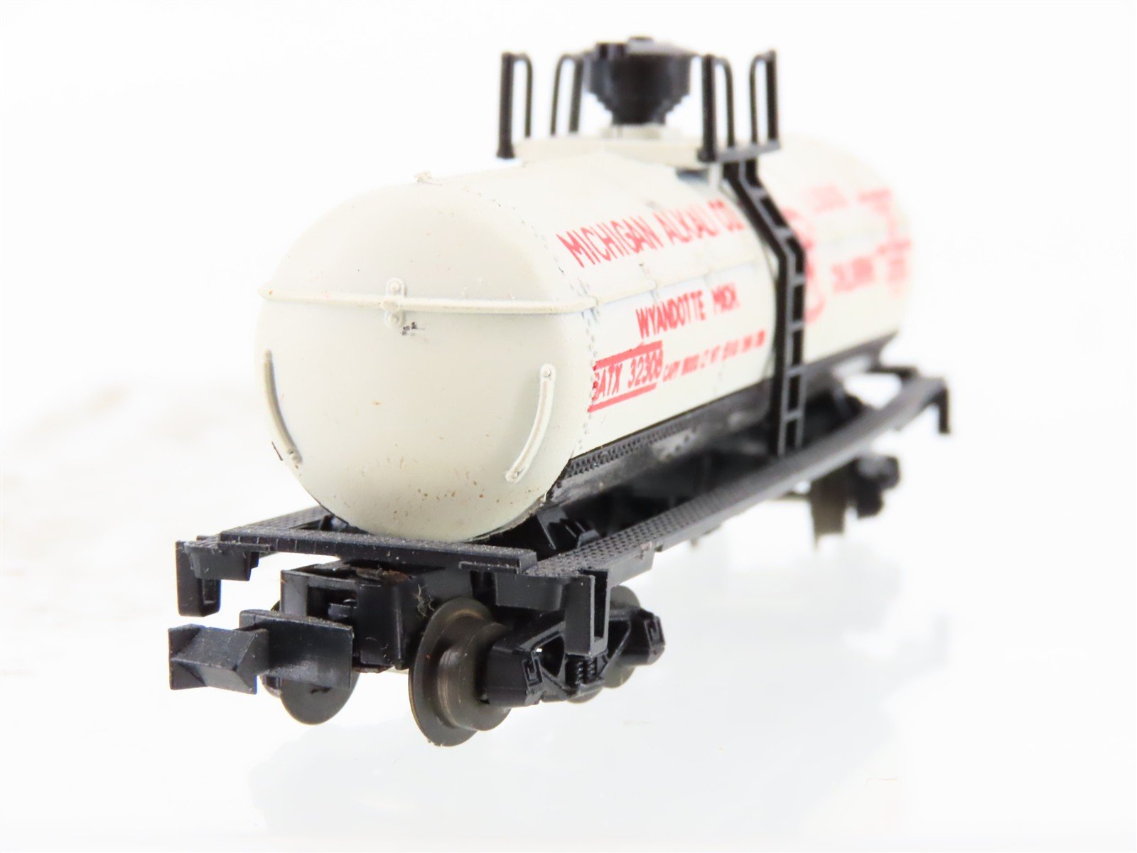 N Scale Atlas GATX Michigan Alkali Co. Tankcar #32308