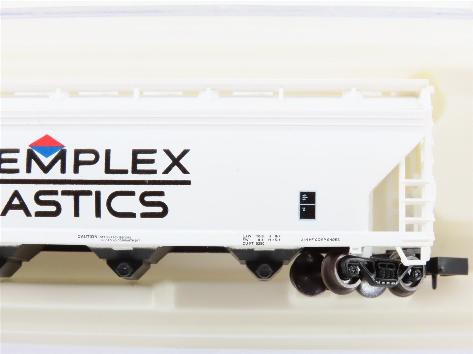 N Scale Atlas 3962 CHEX Chemplex Plastics ACF 4-Bay Covered Hopper #373