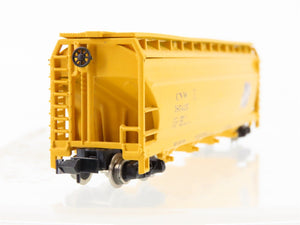 N Scale Atlas 3711 CNW Chicago Northwestern 4-Bay Covered Hopper #185425