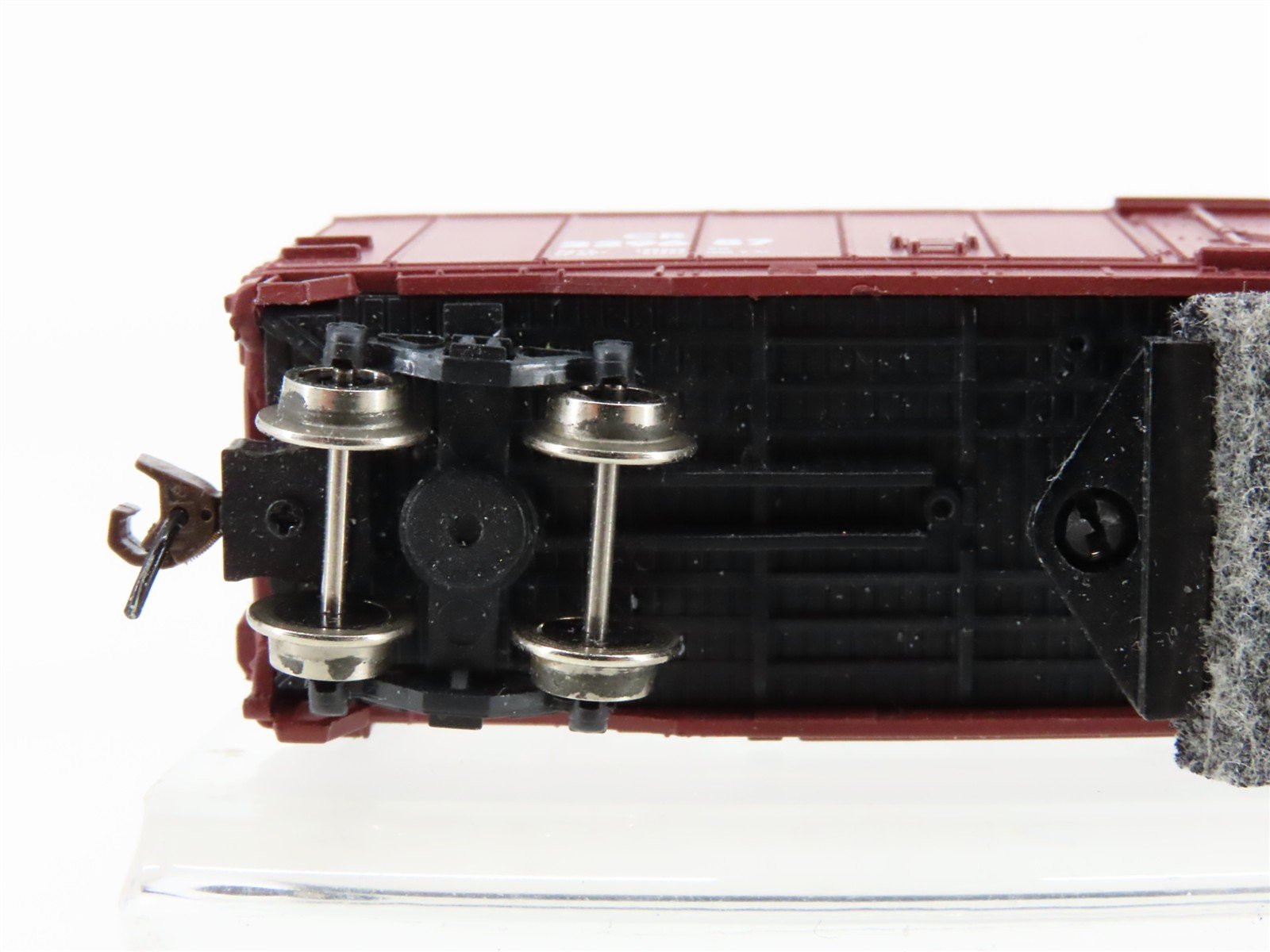 N Scale Bachmann 16369 CR Conrail 50' Track Cleaning Boxcar #229657