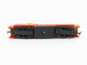 HO Scale AHM 5012KD C&O Chessie System EMD GP18 Diesel #4301 - Unpowered