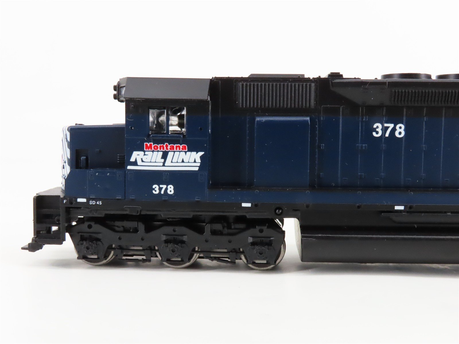 HO Scale Athearn SE 2207 MRL & Operation Lifesaver SD40-2/SD45 Diesel 2-Unit Set