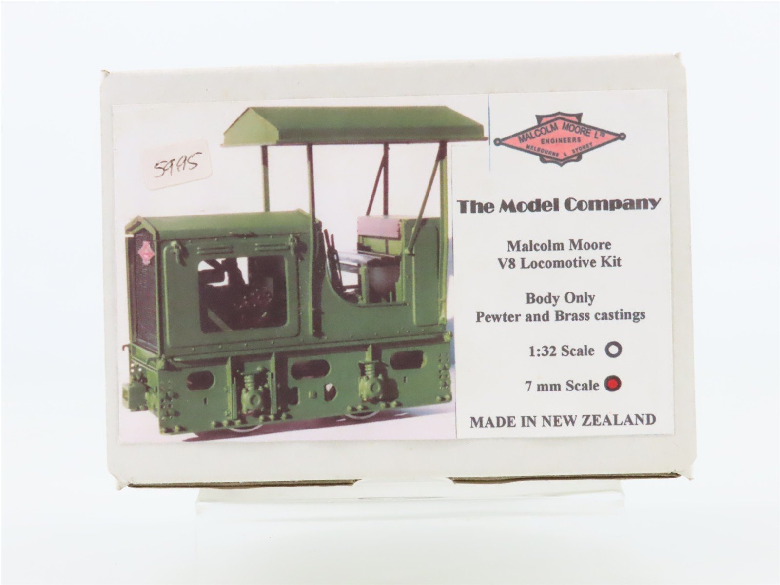 7mm Scale The Model Company Kit Undecorated Malcom Moore V8 Diesel - SHELL ONLY