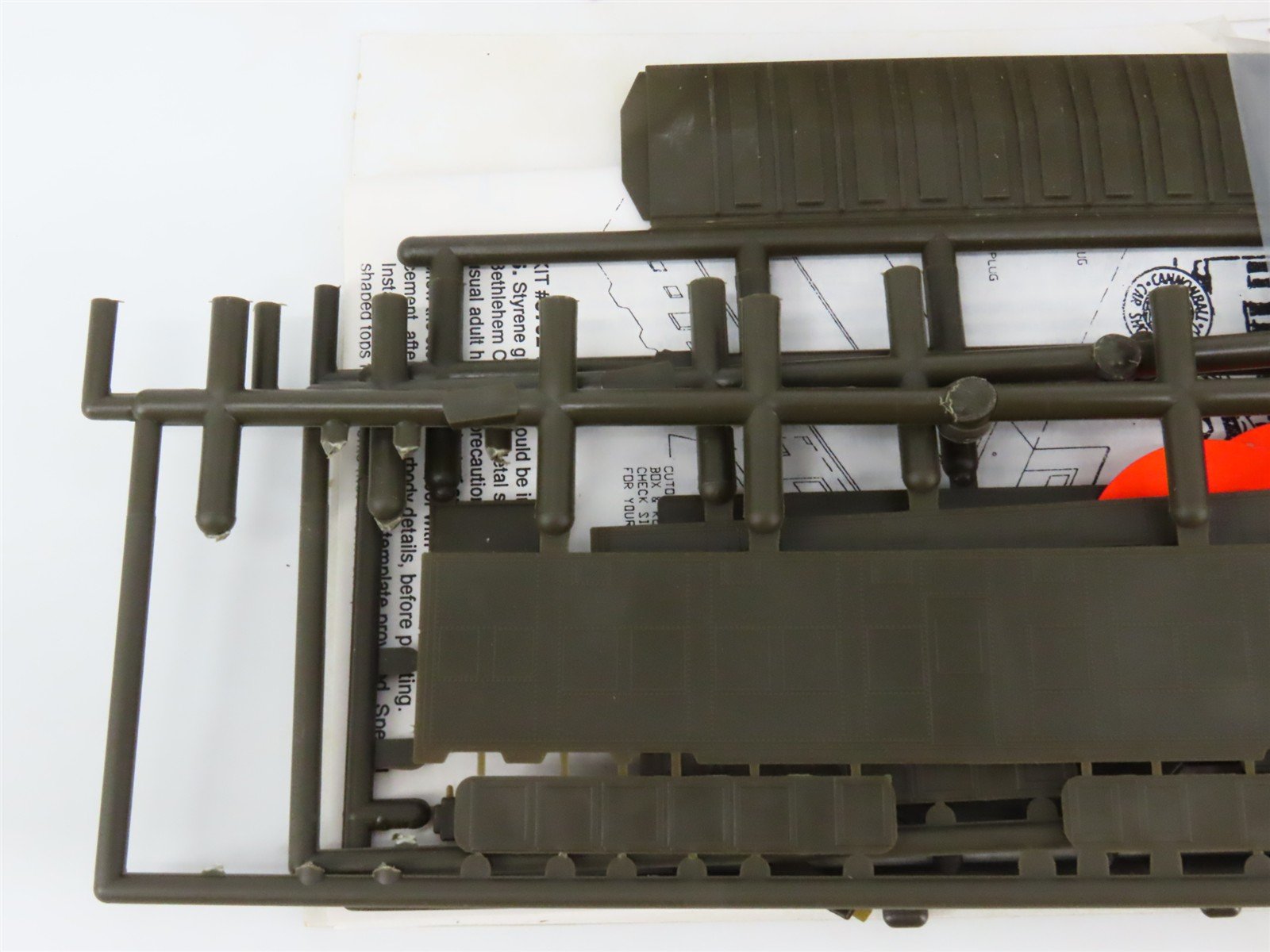 HO Scale MRR 197-9707 WWII Rxpress/Baggage Mail Passenger Car Kit