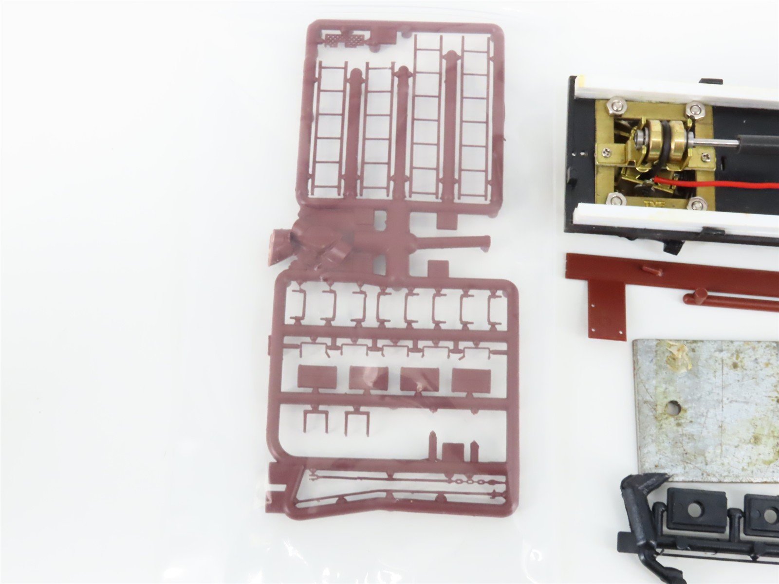 HO Scale Proto 2000 Kit 21788 NYC 50' Box Car #176221 - MOTORIZED